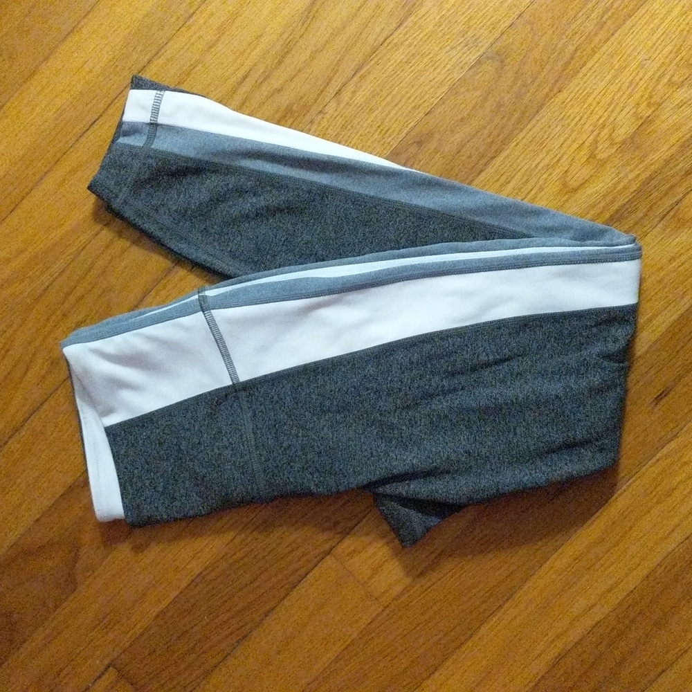 Athleta Salutation ColorBlock Tights - XS - Picture 2 of 4